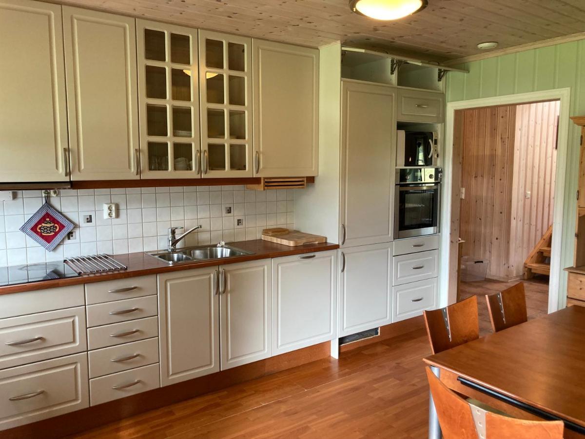 Roste Hyttetun Og Camping 2*