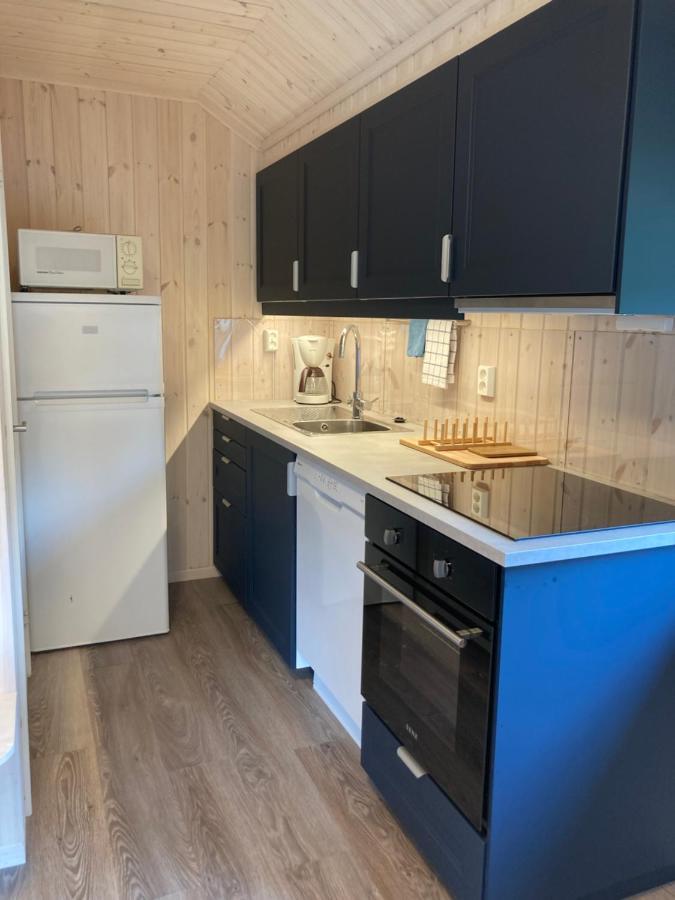 Camping Roste Hyttetun Og 2*